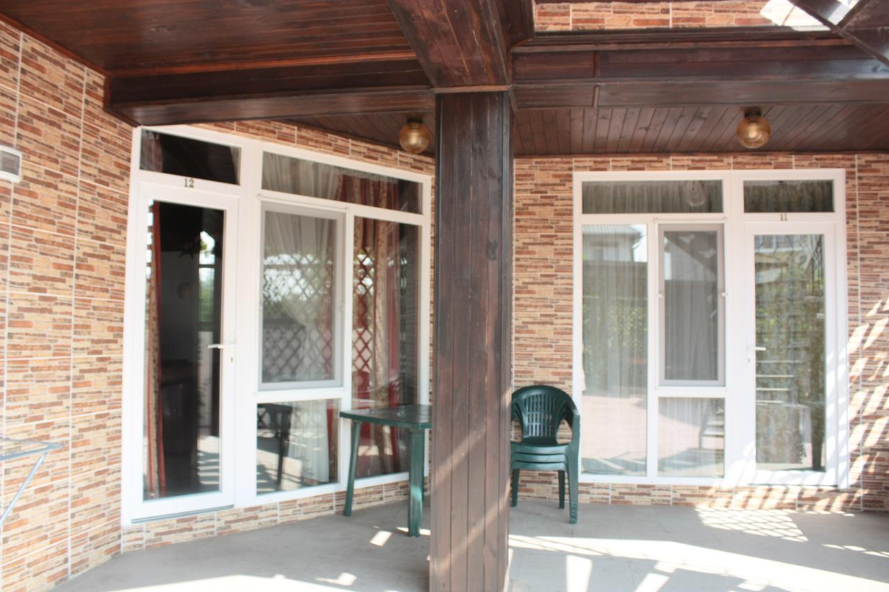 Akvitaniya Mini-Hotel Satoka Exterior foto