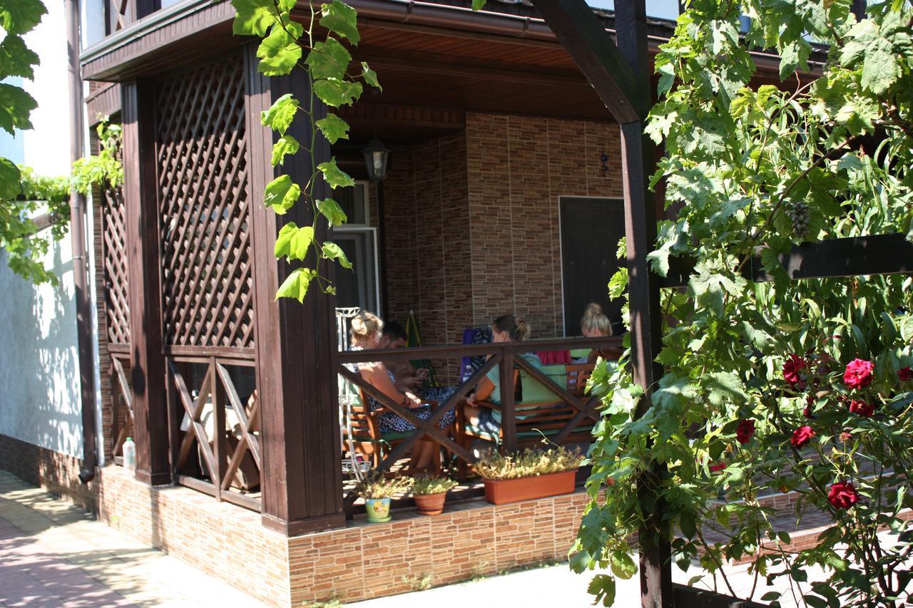 Akvitaniya Mini-Hotel Satoka Exterior foto