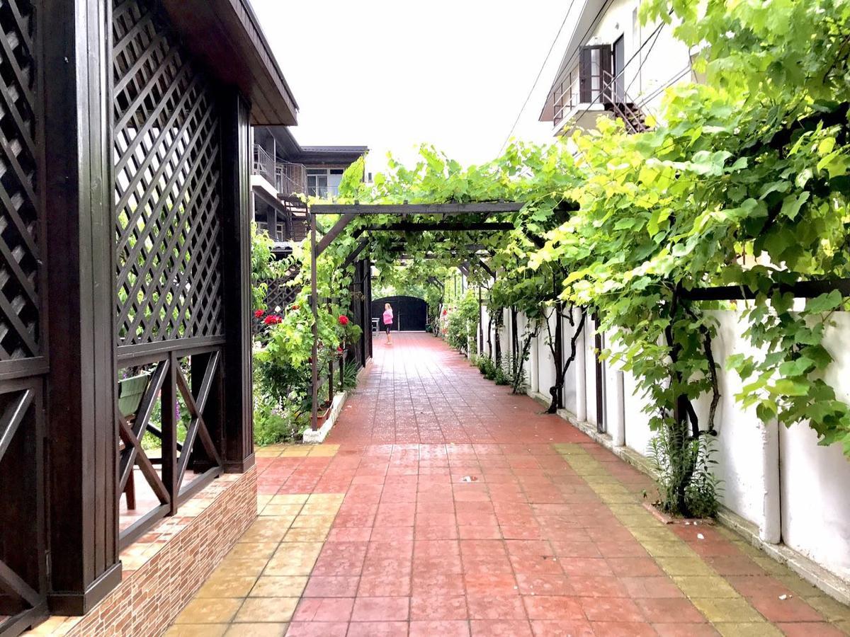 Akvitaniya Mini-Hotel Satoka Exterior foto